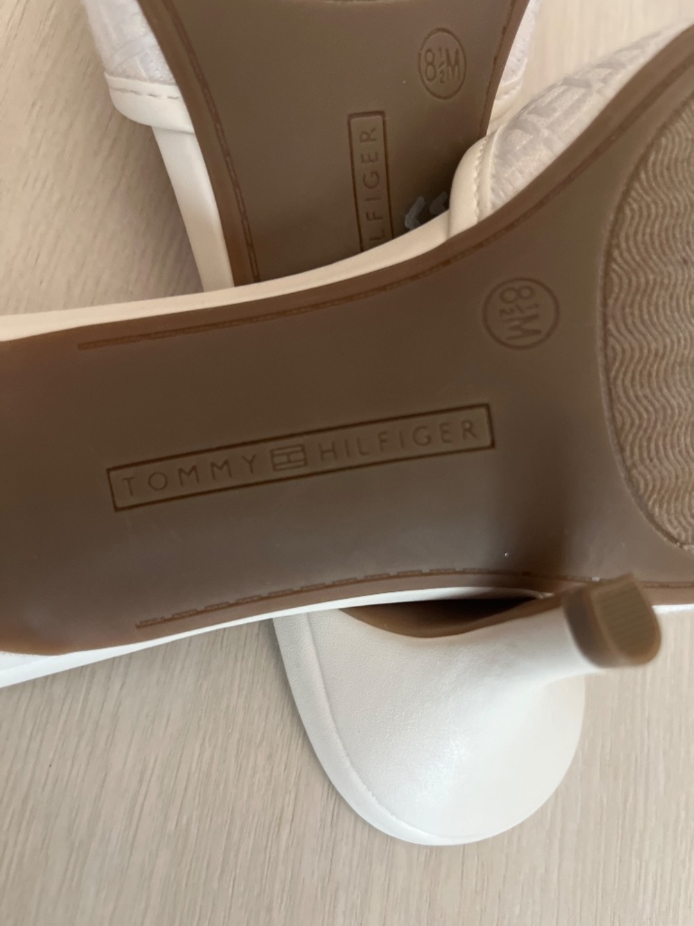 New Tommy Hilfiger Camhila Sandal - Picture 8 of 9